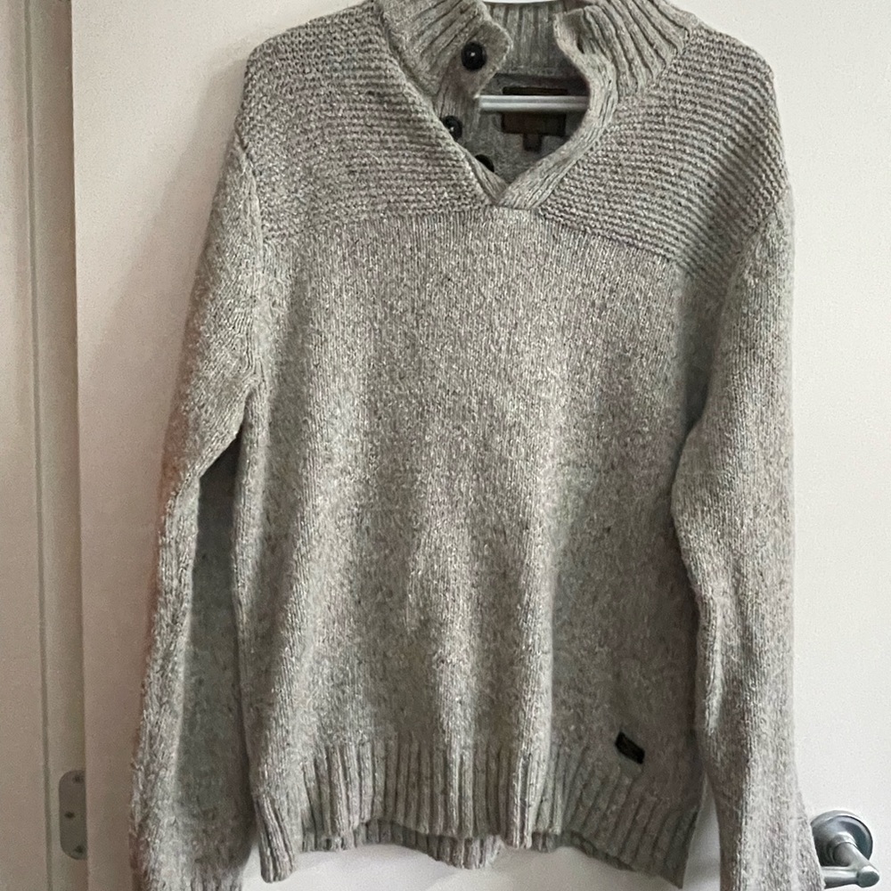 Men’s Lucky Brand Sweater size M